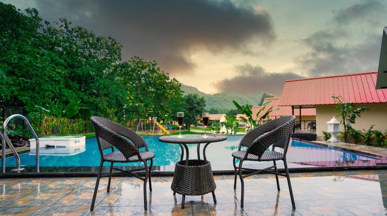 Ninad Homestays Karjat Exterior photo